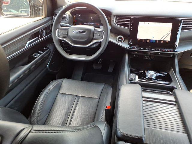 2024 Jeep Wagoneer Series II 4x2