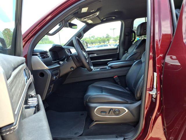 2024 Jeep Wagoneer Series II 4x2