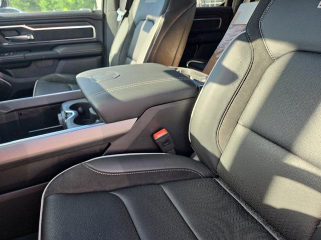 2026 RAM Ram 1500 RAM 1500 LARAMIE CREW CAB 4X4 64 BOX