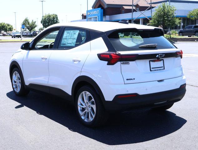 2027 Chevrolet Bolt LT FWD
