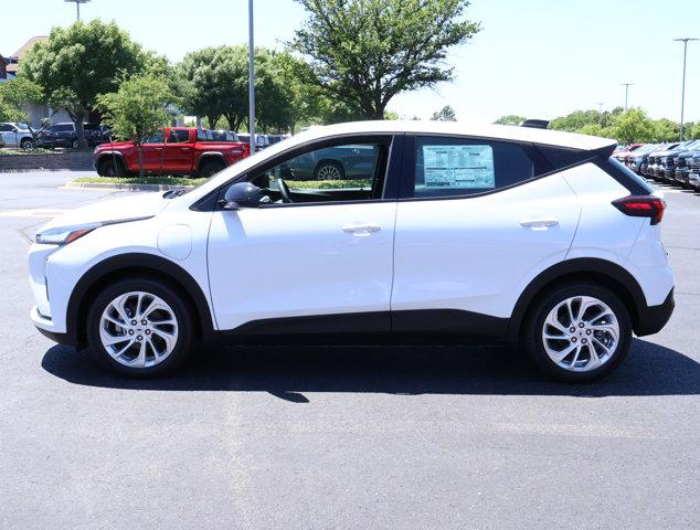 2027 Chevrolet Bolt LT FWD
