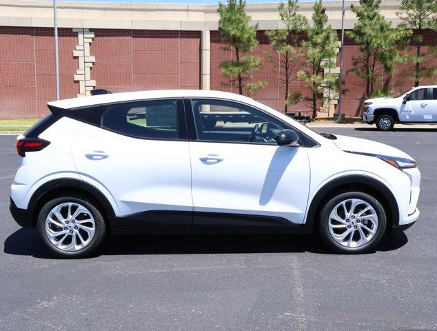 2027 Chevrolet Bolt LT FWD