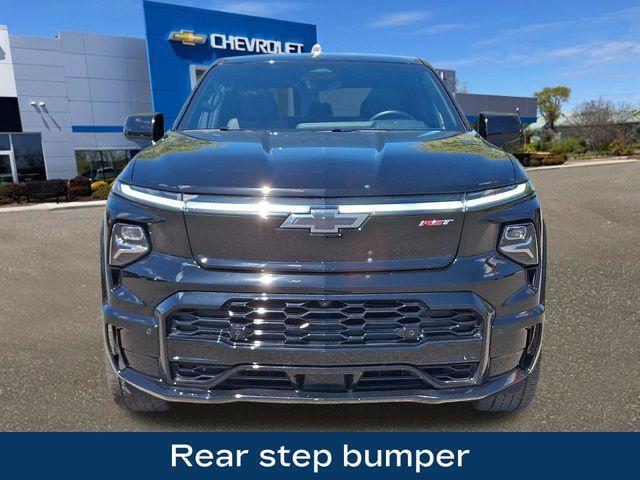 2025 Chevrolet Silverado EV RST