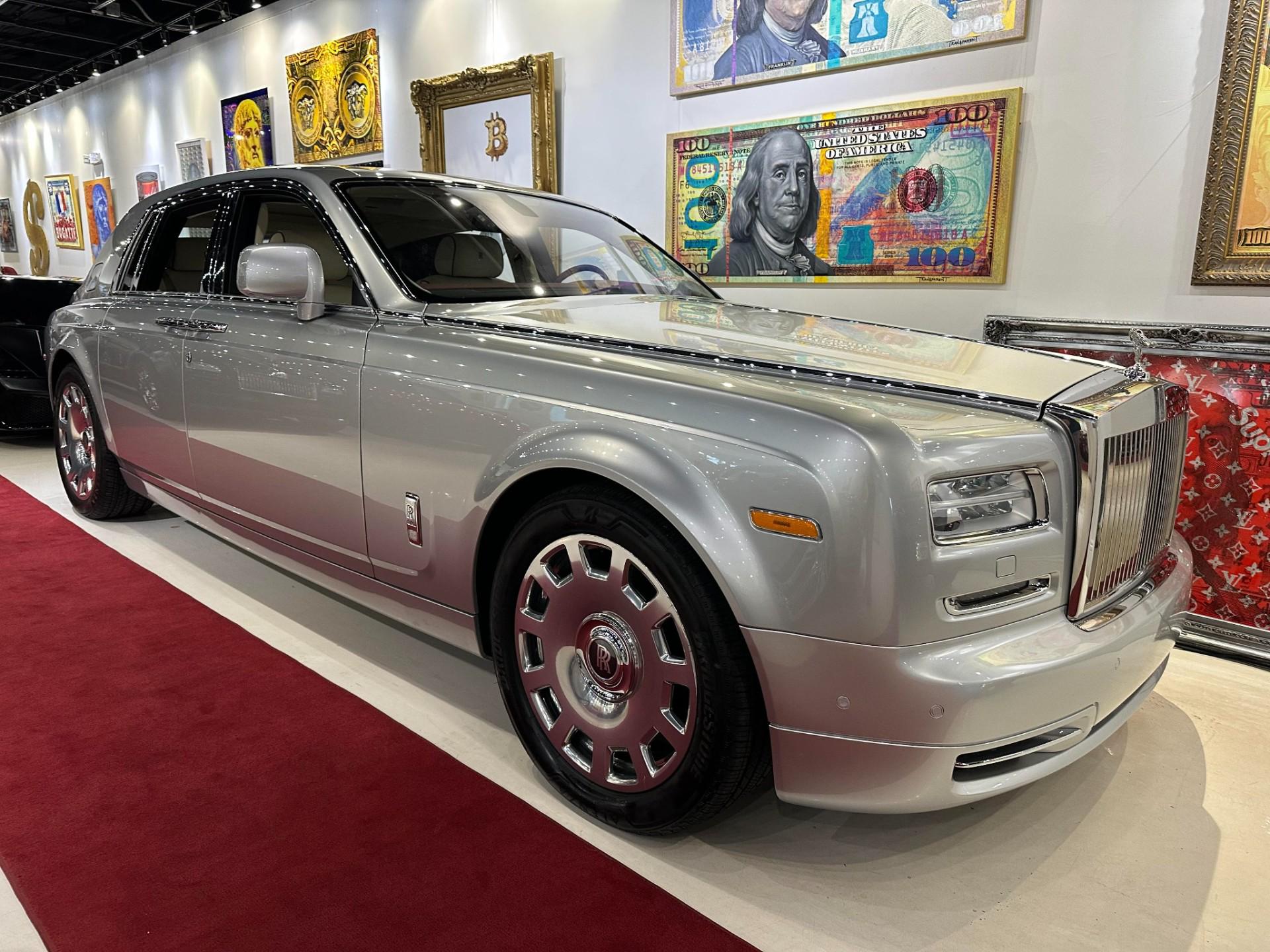Silver 2013 Rolls-Royce Phantom Base Sedan Rear-Wheel Drive Automatic