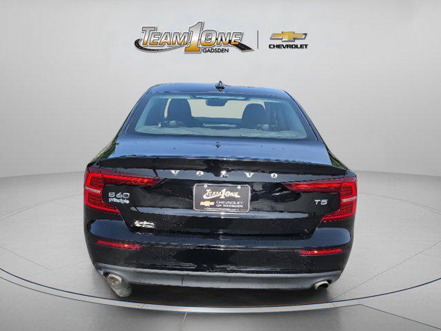 2020 Volvo S60 T5 Momentum