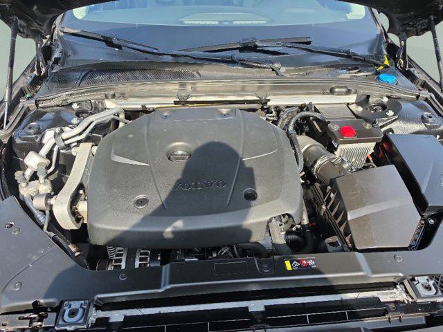 2020 Volvo S60 T5 Momentum