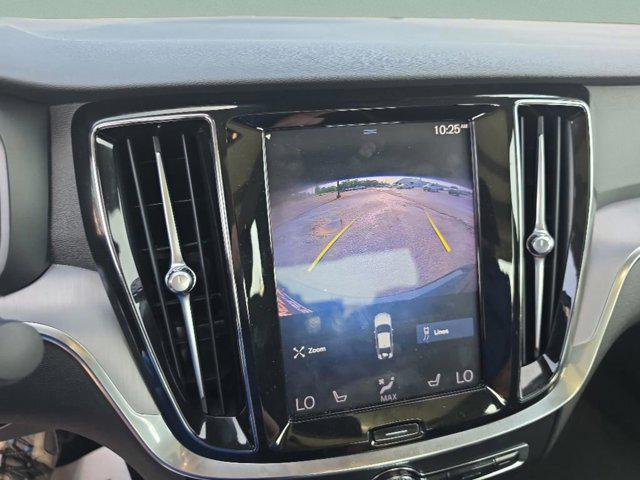 2020 Volvo S60 T5 Momentum