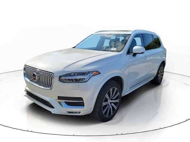 2025 Volvo XC90 B6 Plus 7-Seater