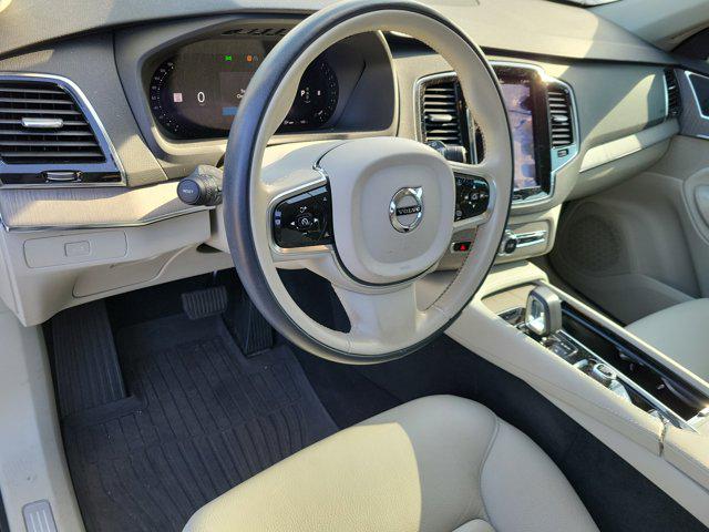 2025 Volvo XC90 B6 Plus 7-Seater