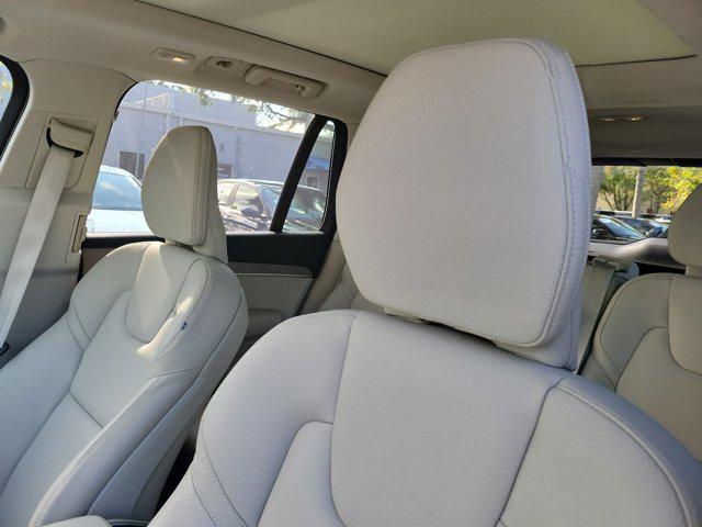 2025 Volvo XC90 B6 Plus 7-Seater