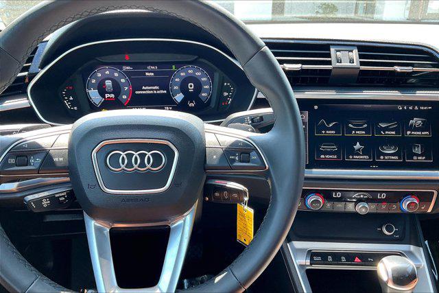 2025 Audi Q3 Premium 45 TFSI S line quattro Tiptronic