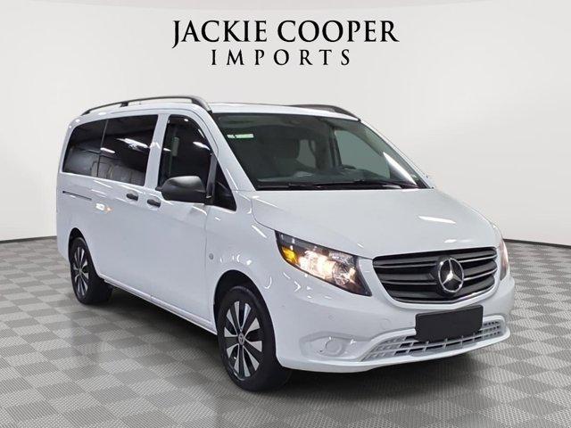2023 Mercedes-Benz Metris Passenger
