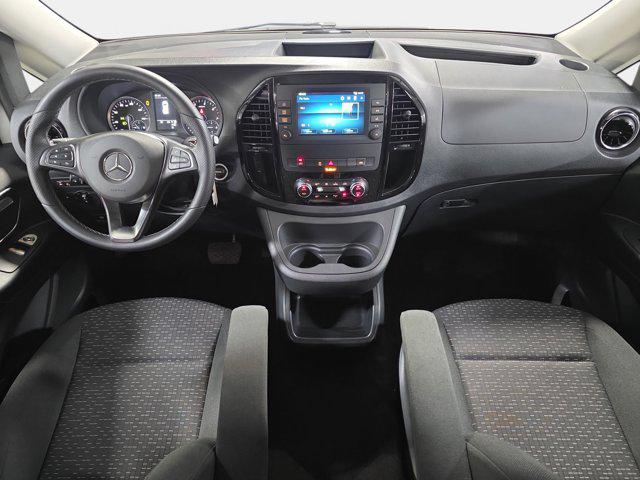 2023 Mercedes-Benz Metris Passenger