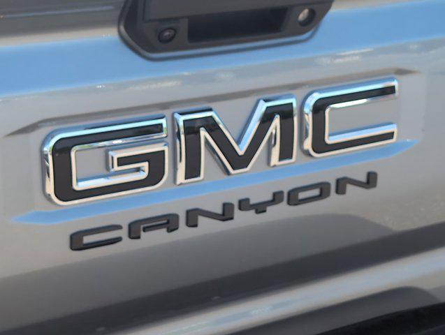 2026 GMC Canyon Elevation, RWD