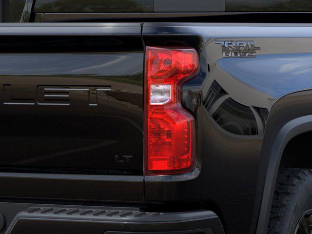 2026 Chevrolet Silverado 2500HD Crew Cab, Standard Bed, LT, 4WD