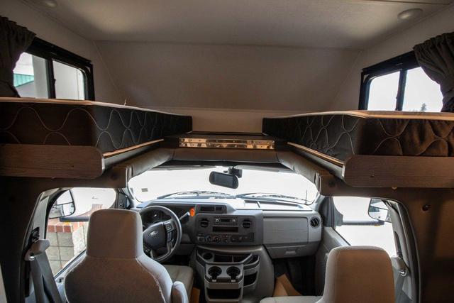 2024 Ford E-450 Cutaway Unknown