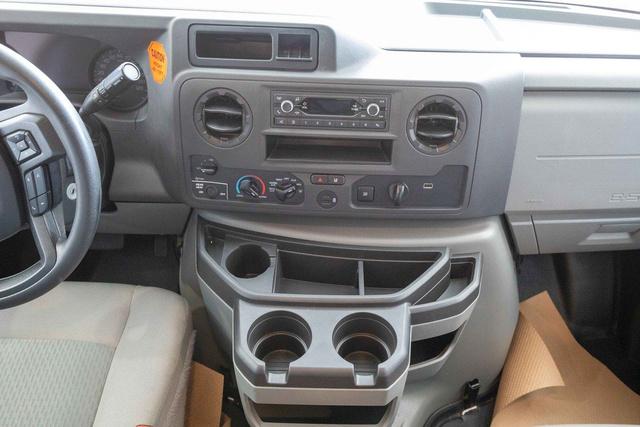 2024 Ford E-450 Cutaway Unknown