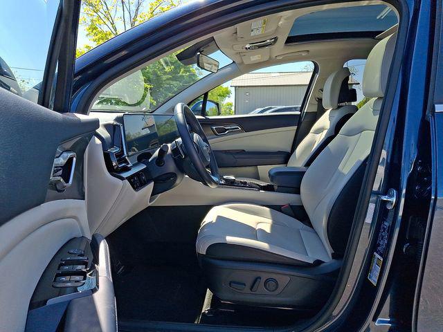2025 Kia Sportage Hybrid EX