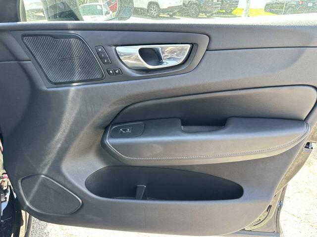 2021 Volvo XC60 Inscription - Photo 9