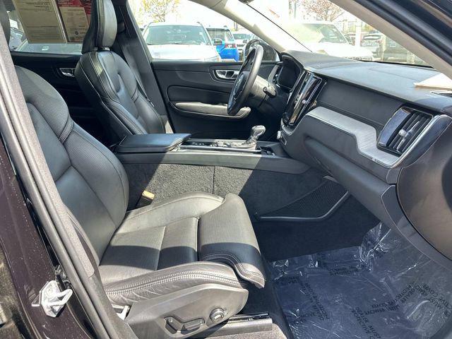 2021 Volvo XC60 Inscription - Photo 11