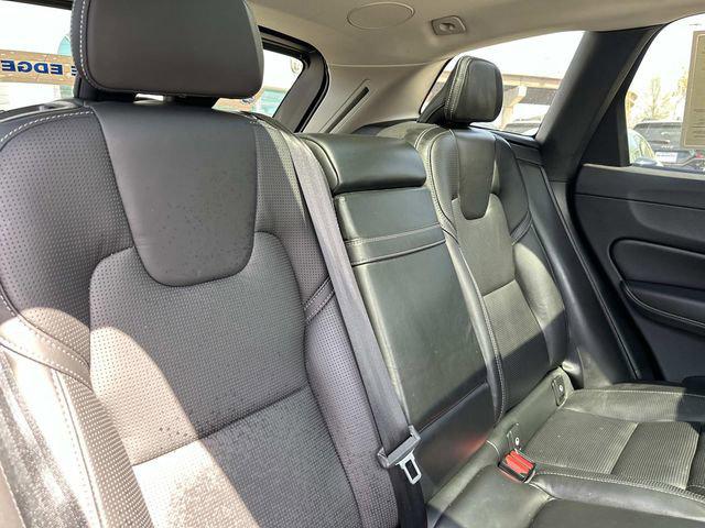 2021 Volvo XC60 Inscription - Photo 16