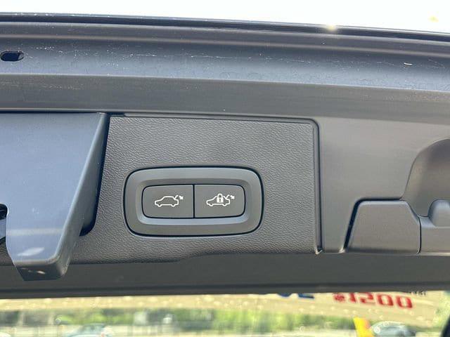 2021 Volvo XC60 Inscription - Photo 18