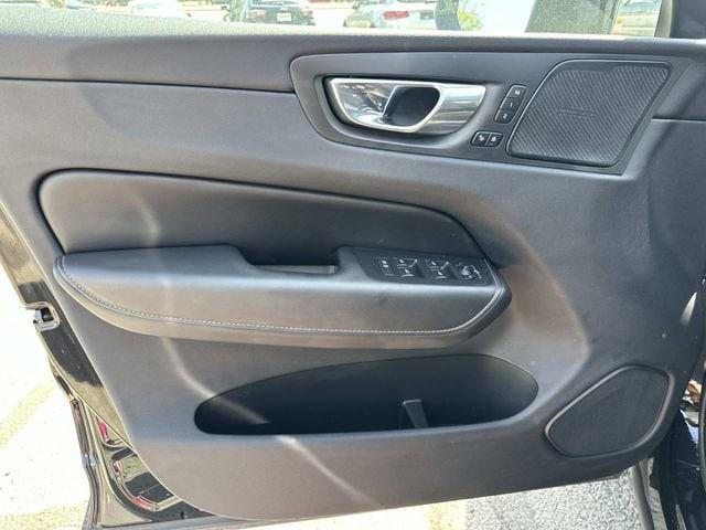 2021 Volvo XC60 Inscription - Photo 21
