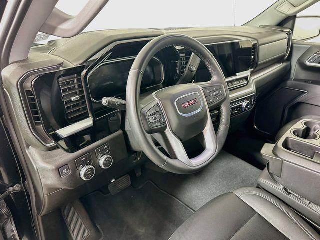 2026 GMC Sierra 1500 Crew Cab, Short Bed, SLT, 4WD
