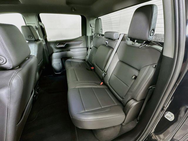 2026 GMC Sierra 1500 Crew Cab, Short Bed, SLT, 4WD