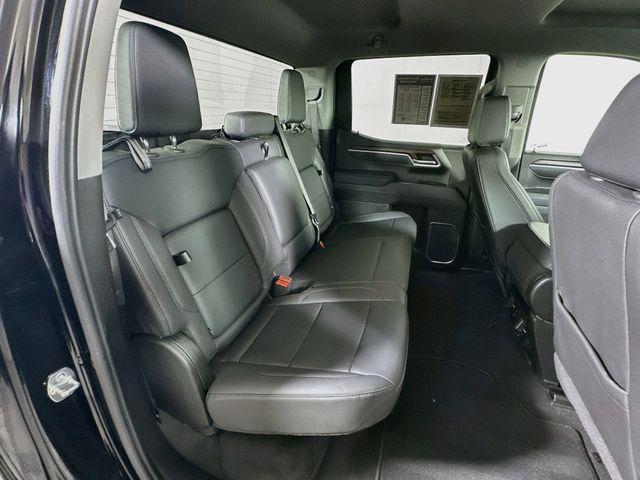 2026 GMC Sierra 1500 Crew Cab, Short Bed, SLT, 4WD