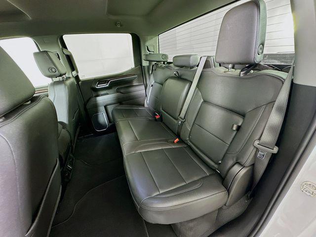 2026 GMC Sierra 1500 Crew Cab, Short Bed, SLT, 4WD