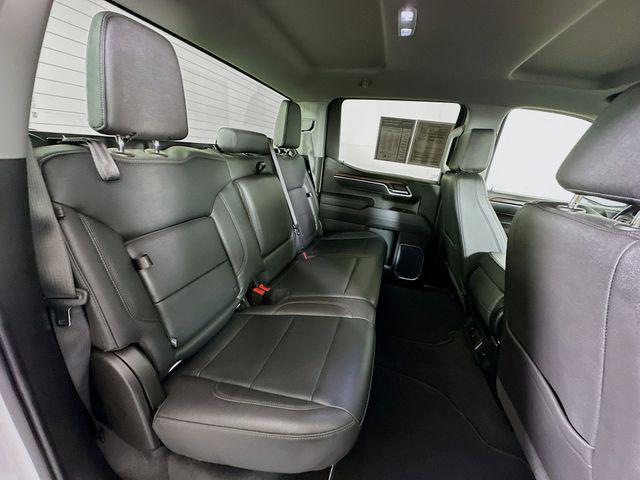 2026 GMC Sierra 1500 Crew Cab, Short Bed, SLT, 4WD