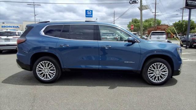 2026 GMC Acadia Denali AWD