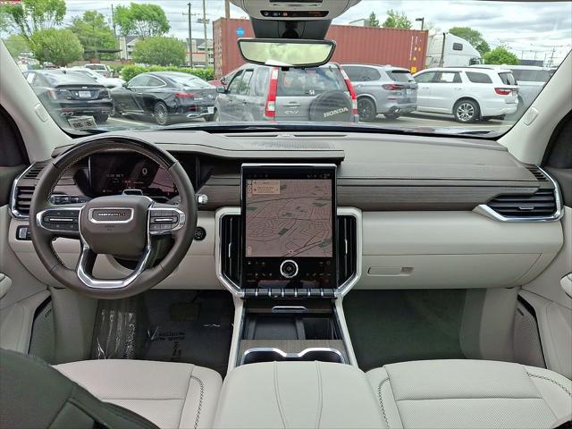 2026 GMC Acadia Denali AWD