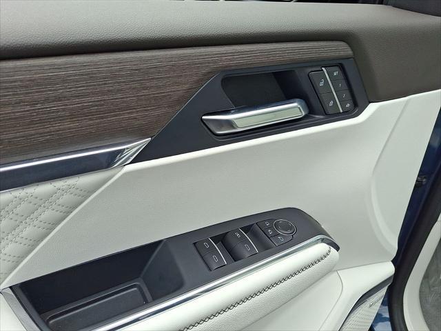 2026 GMC Acadia Denali AWD