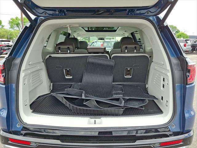 2026 GMC Acadia Denali AWD