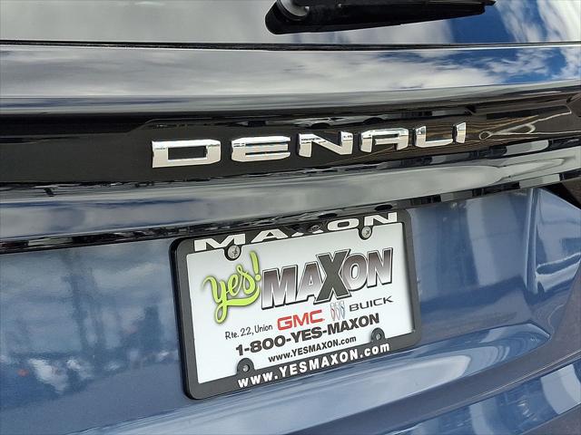 2026 GMC Acadia Denali AWD