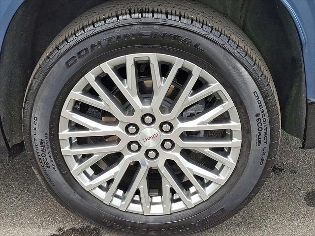 2026 GMC Acadia Denali AWD