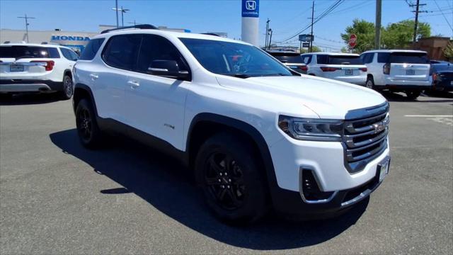 2023 GMC Acadia AWD AT4