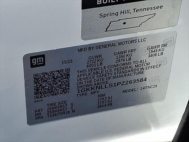 2023 GMC Acadia AWD AT4