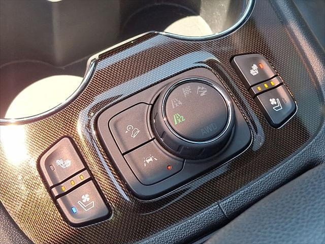 2023 GMC Acadia AWD AT4