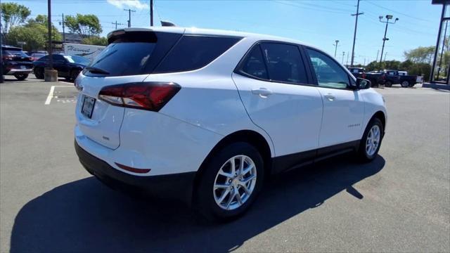 2024 Chevrolet Equinox AWD LS