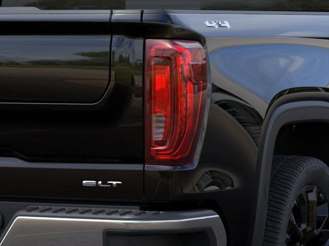 2026 GMC Sierra 1500 Crew Cab, Short Bed, SLT, 4WD