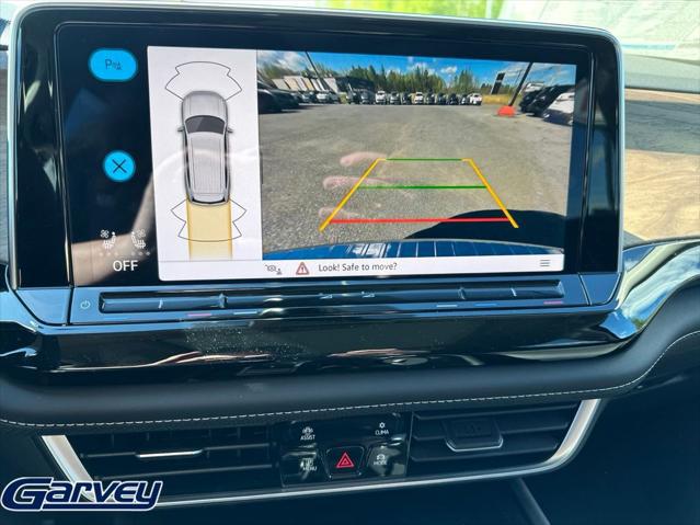 2026 Volkswagen Atlas SE with Technology
