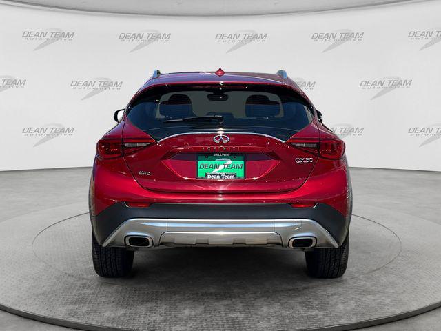 2018 INFINITI QX30 Luxury
