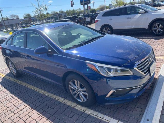 2016 Hyundai Sonata SE for sale in LIBERTYVILLE, IL