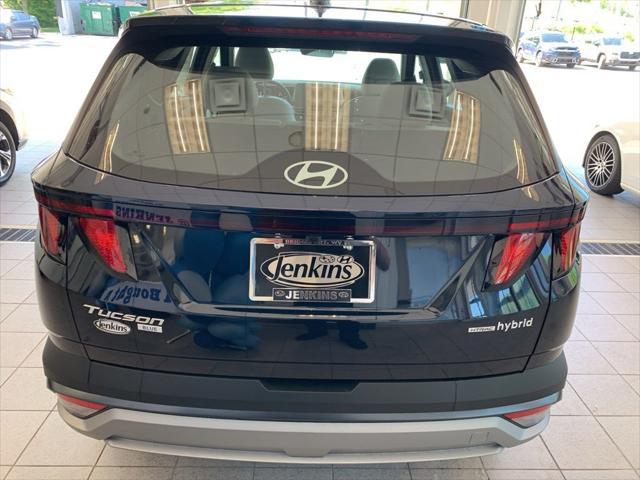 2026 Hyundai Tucson Hybrid Blue SE