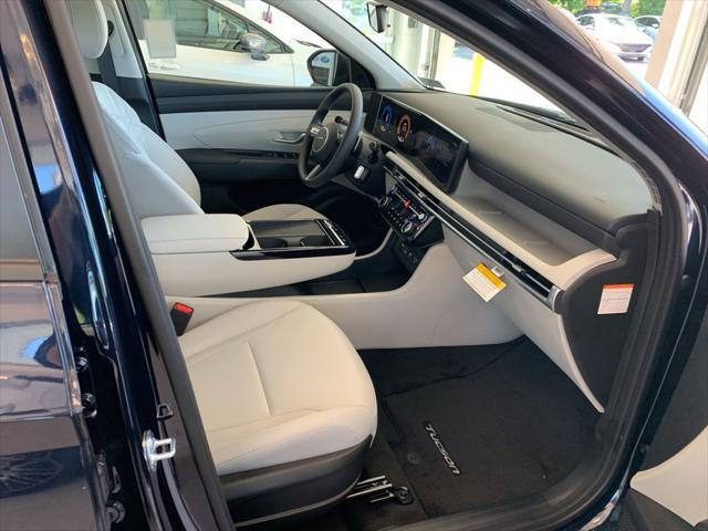 2026 Hyundai Tucson Hybrid Blue SE