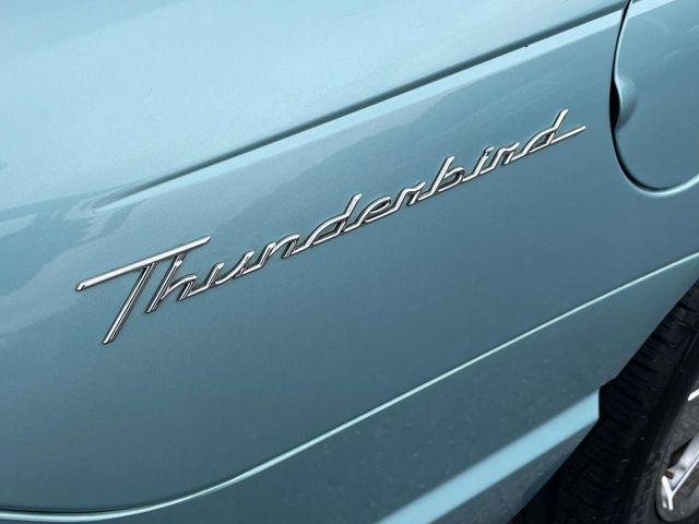2002 Ford Thunderbird Base