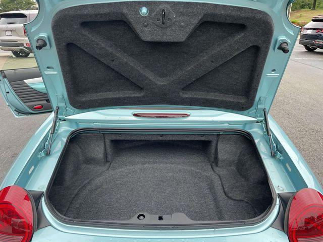 2002 Ford Thunderbird Base